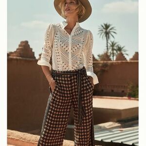 Anthropologie white long-sleeve top lace eyelet small